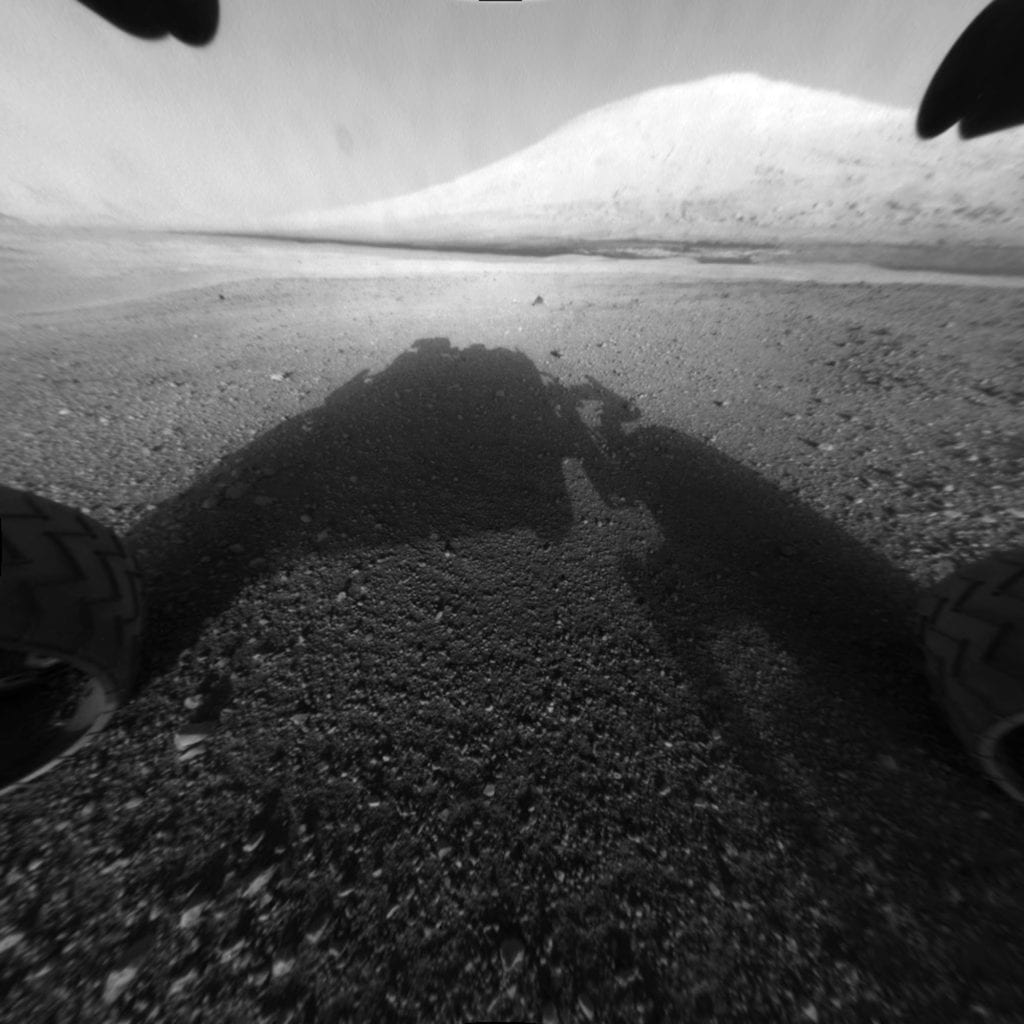 Images of Mars from Curiosity