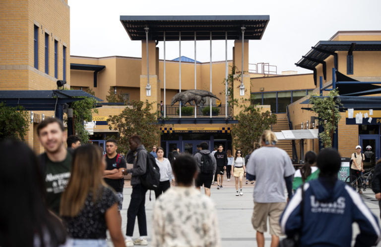UCI again receives most applications in UC system from state’s high school seniors