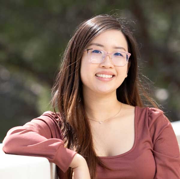 Jennifer Thulien Nguyen