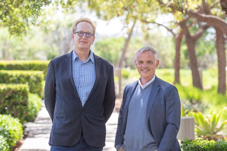 (L to R) Tyrus Miller, dean of UCI’s School of Humanities, and Mark Lazenby, dean of UCI’s Sue and Bill Gross School of Nursing, before engaging in a conversation that details how the practice of philosophy and other tools from the humanities can be used in the field of nursing.